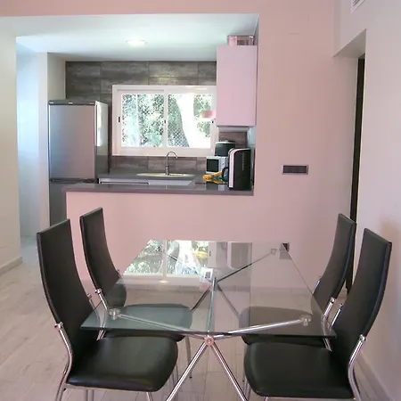 Pomera I - Btb Holiday home Beniarbeig